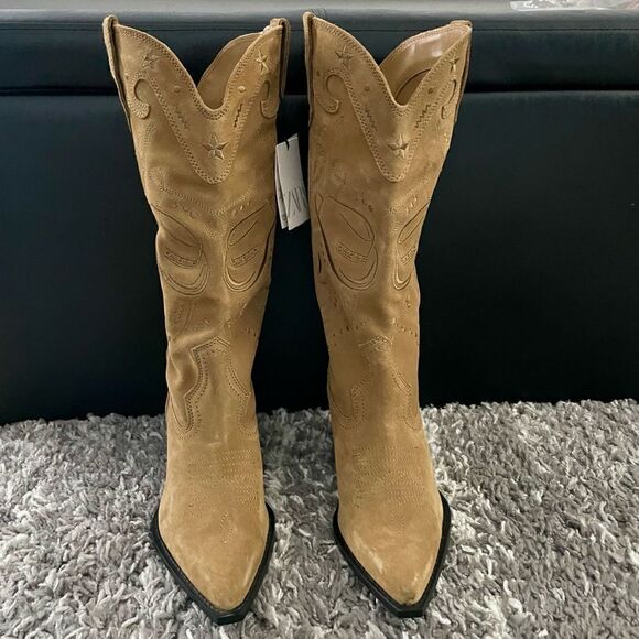 NWT Zara Embroidered Suede Boots - Picture 2 of 12